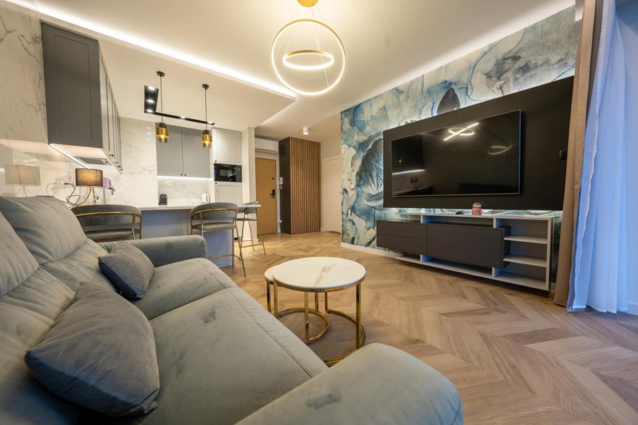 Rodzinne Apartamenty Bardzo Blisko Plazy Rewal Esterno foto