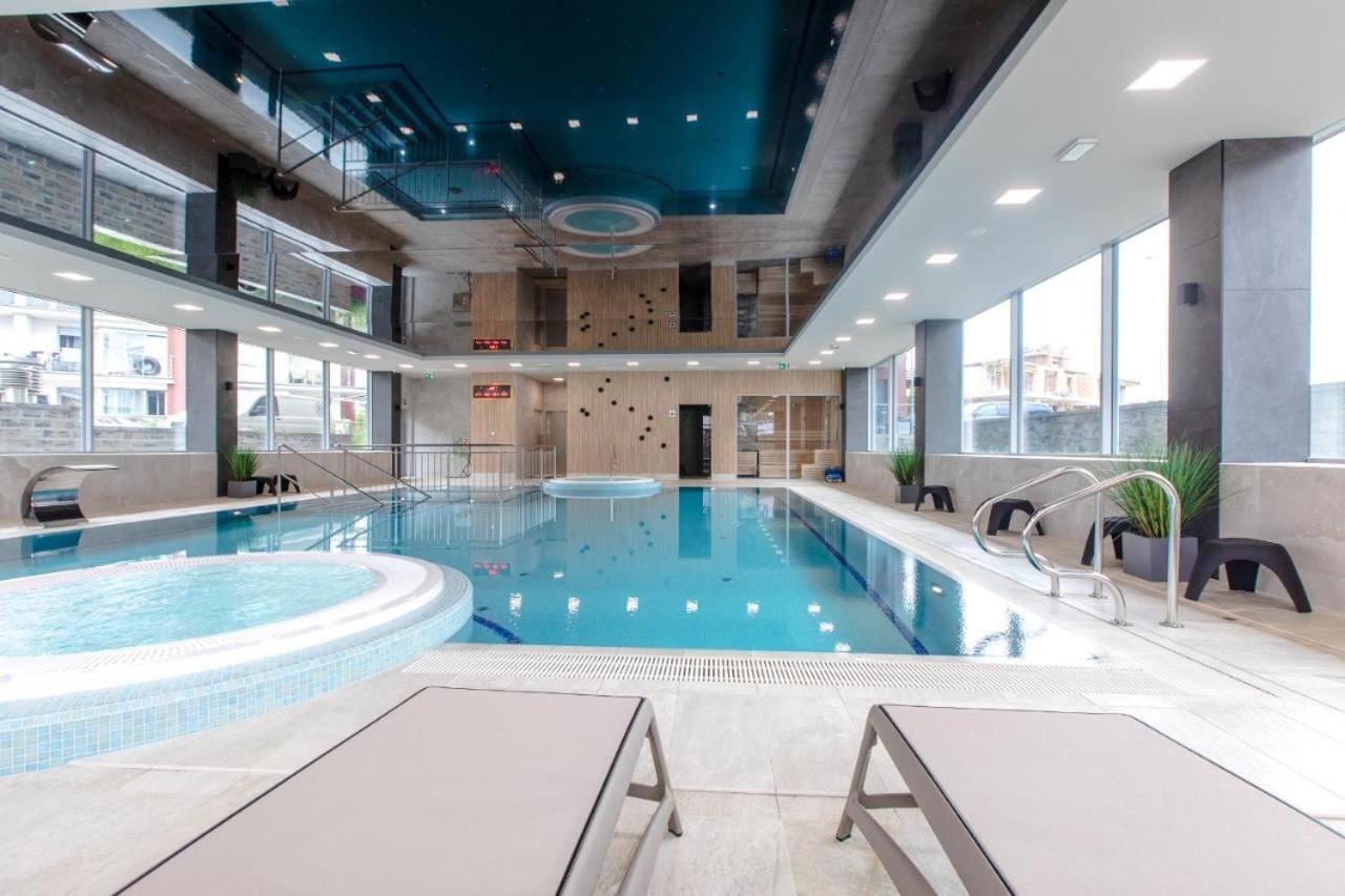 Rodzinne Apartamenty Bardzo Blisko Plazy Rewal Esterno foto