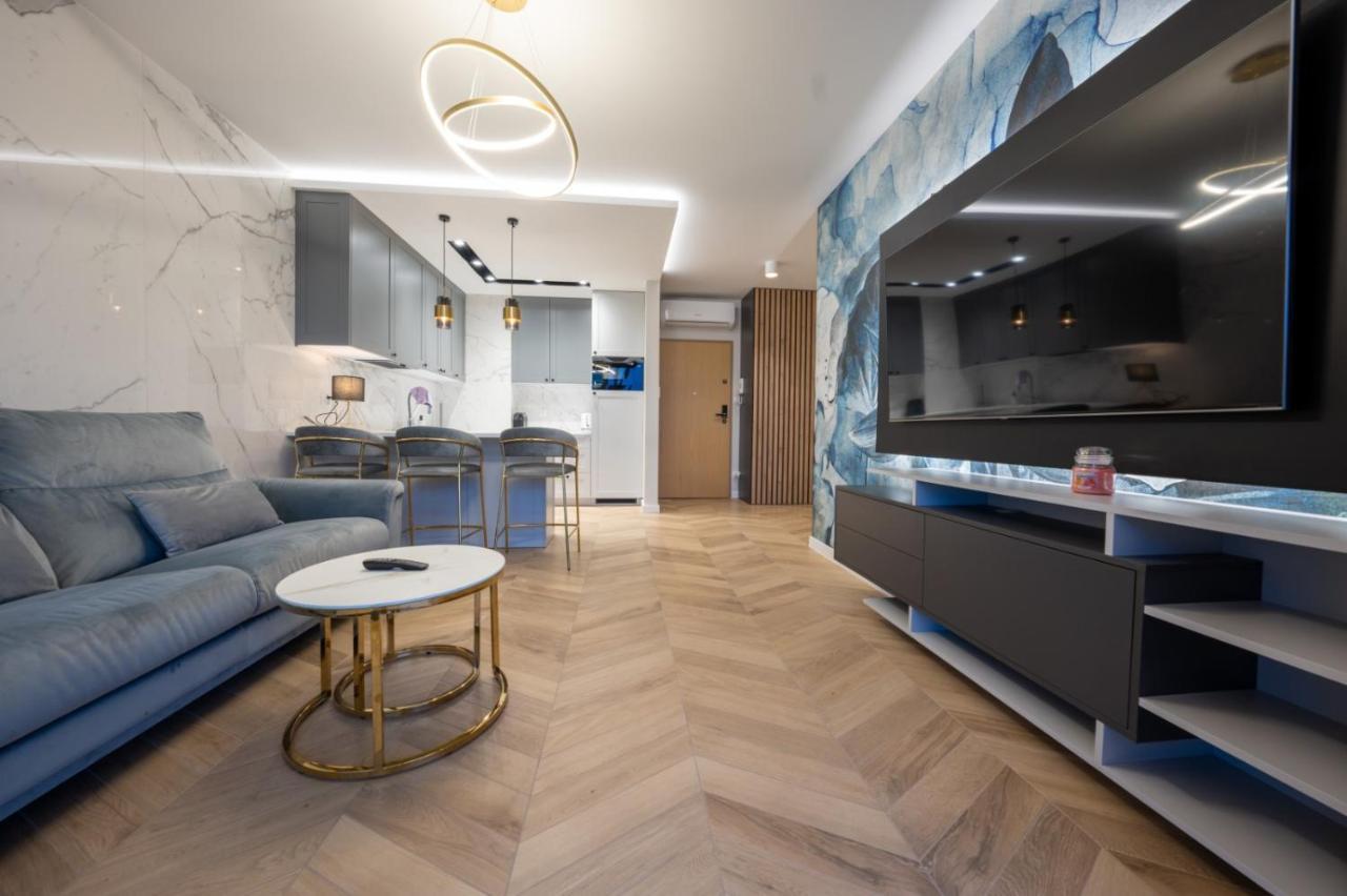 Rodzinne Apartamenty Bardzo Blisko Plazy Rewal Esterno foto